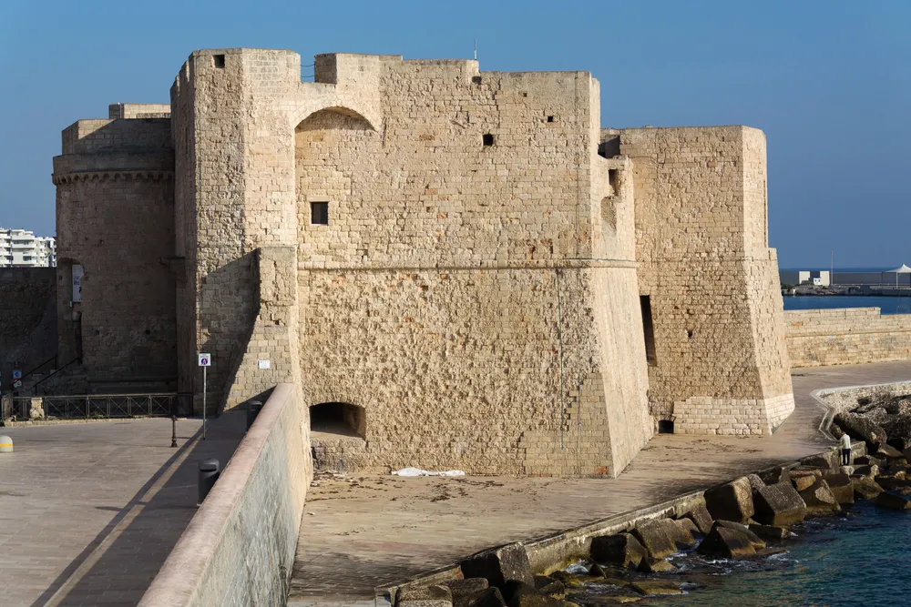 castello carlo V monopoli bari