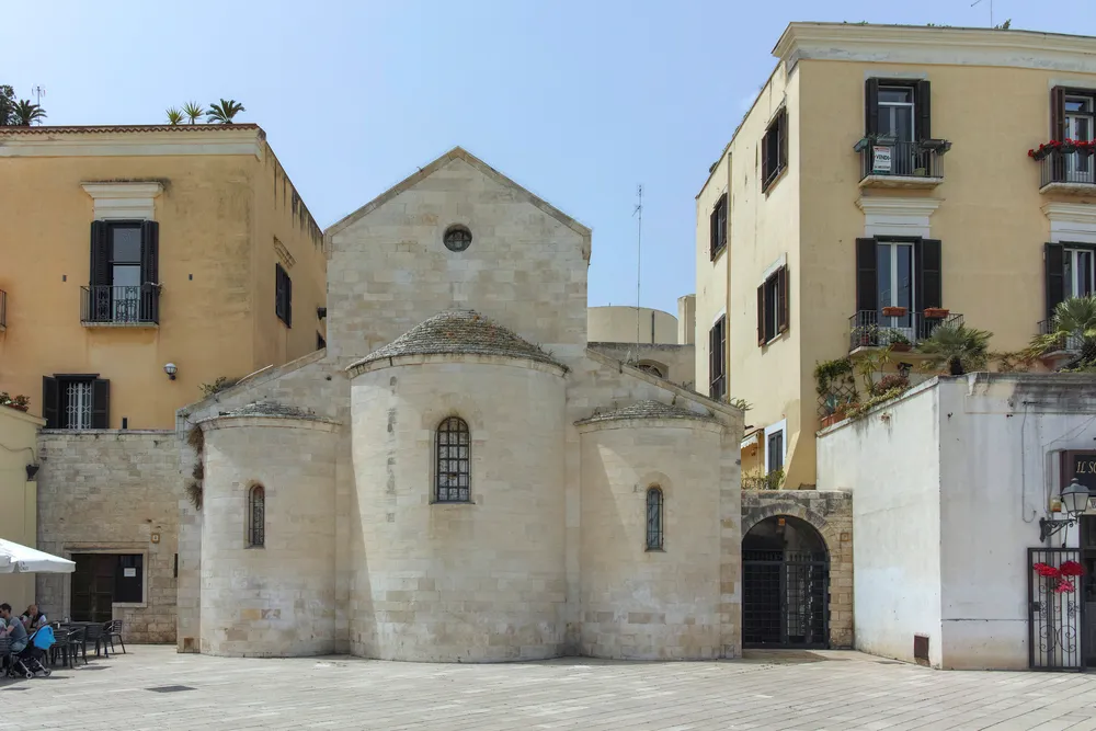 Benvenuto a Bari: tra vicoli, basiliche e l'odore del mare 10 cosa vedere bari vecchia 3