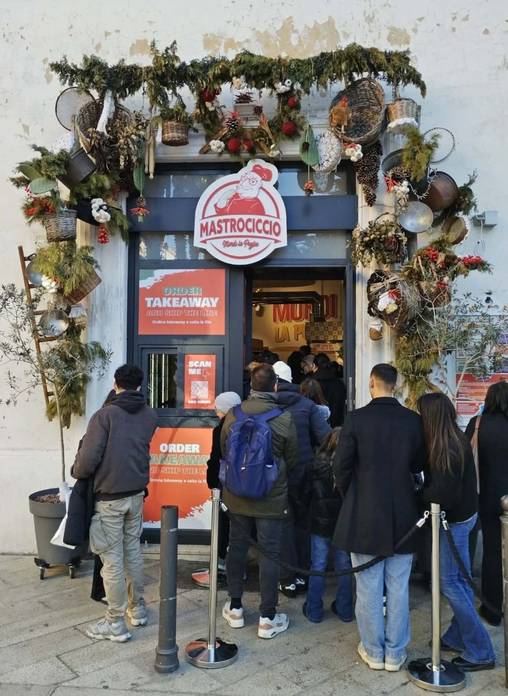 Dove mangiare i migliori panzerotti a Bari (senza ustionarsi) 5 panzerotti mastrociccio bari