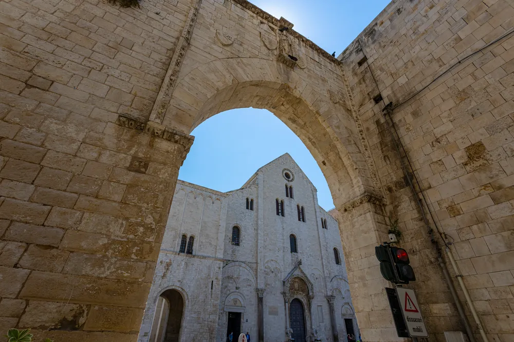 vista sulla basilica di san nicola bari