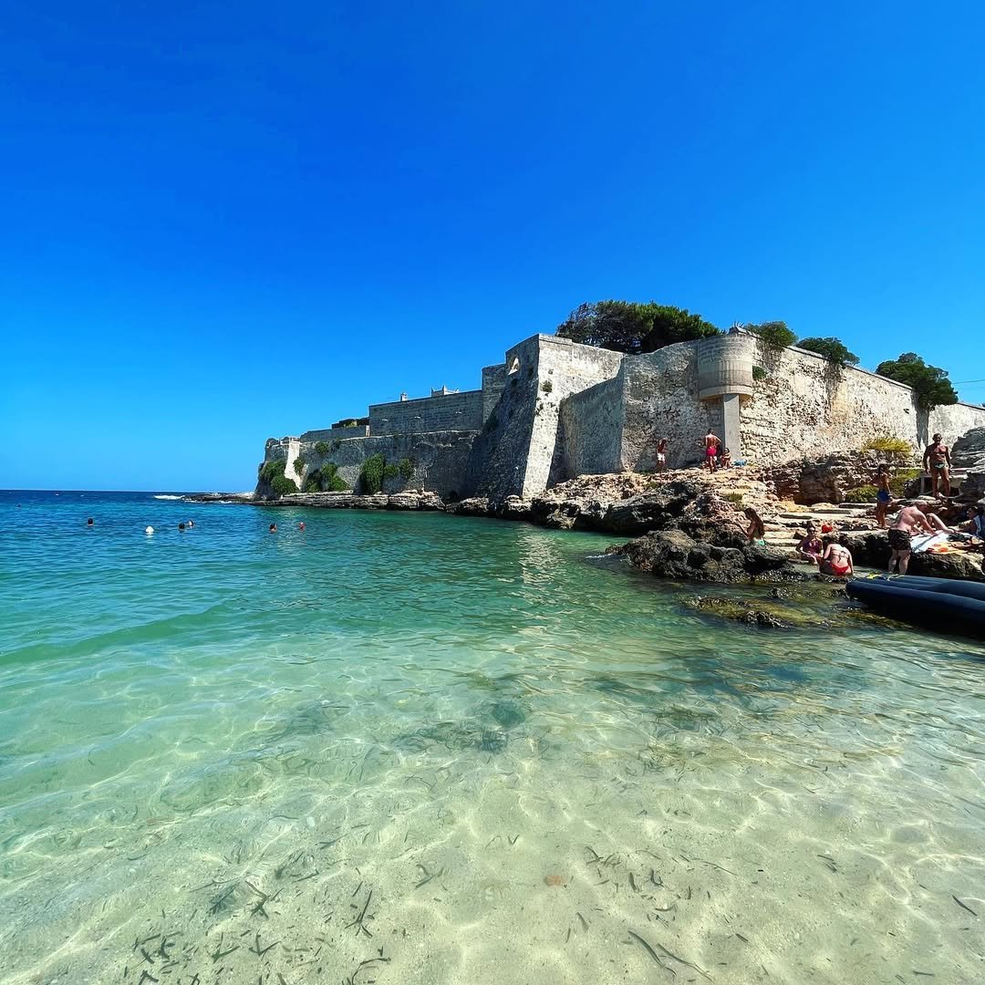 porto ghiacciolo spiaggia monopoli